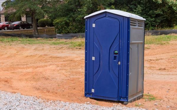 different sizes of portable porta potties available for short-term rentals